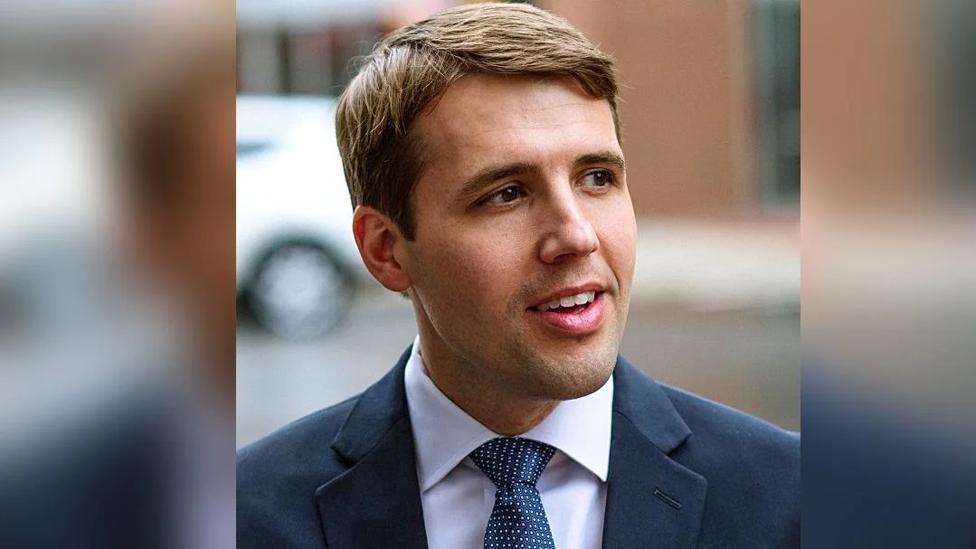 Chris Pappas addresses tariffs and SNAP funds in October social media posts