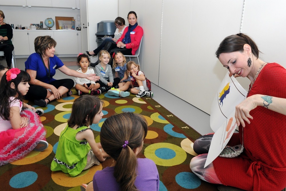 Outdoor Storytime at Country Park on September 29, 2021 Outdoor Storytime at Country Park on September 29, 2021