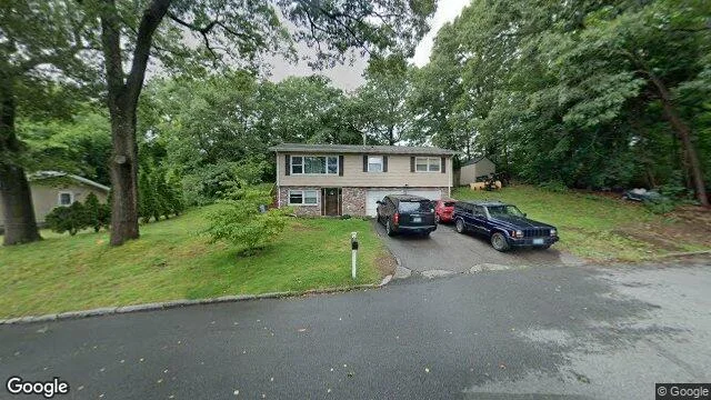 262 Poplar Street, Woonsocket, RI 02895-0287 262 Poplar Street, Woonsocket, RI 02895-0287