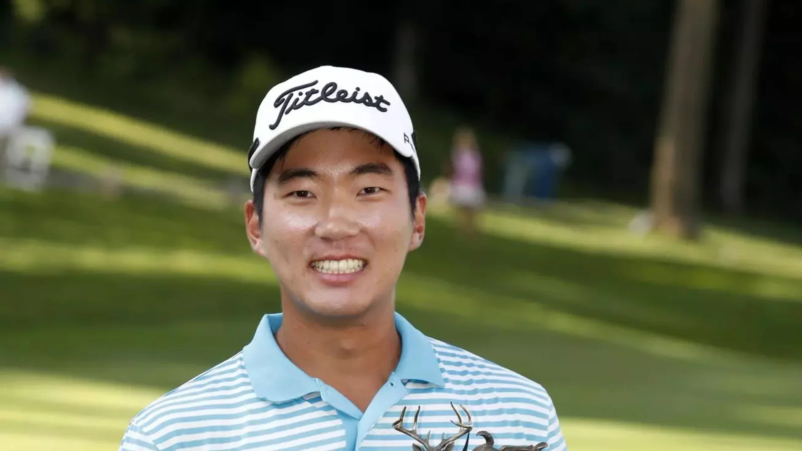 Michael Kim reconnects with fans while excelling on PGA Tour