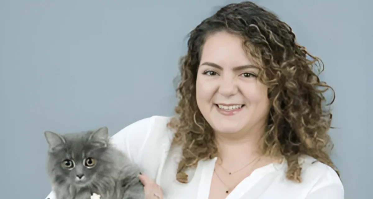Alyssa Dazza, Assistant director at Broward County Animal Care - Florida International University