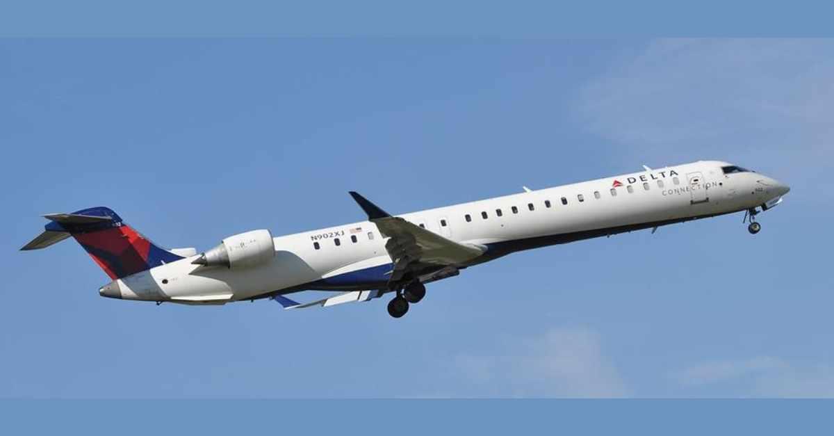Delta CRJ900 Delta CRJ900