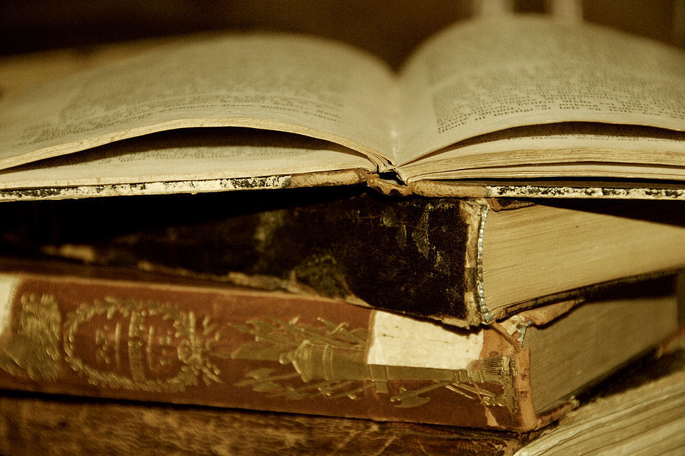 Hands on History on April 16, 2022 Hands on History on April 16, 2022