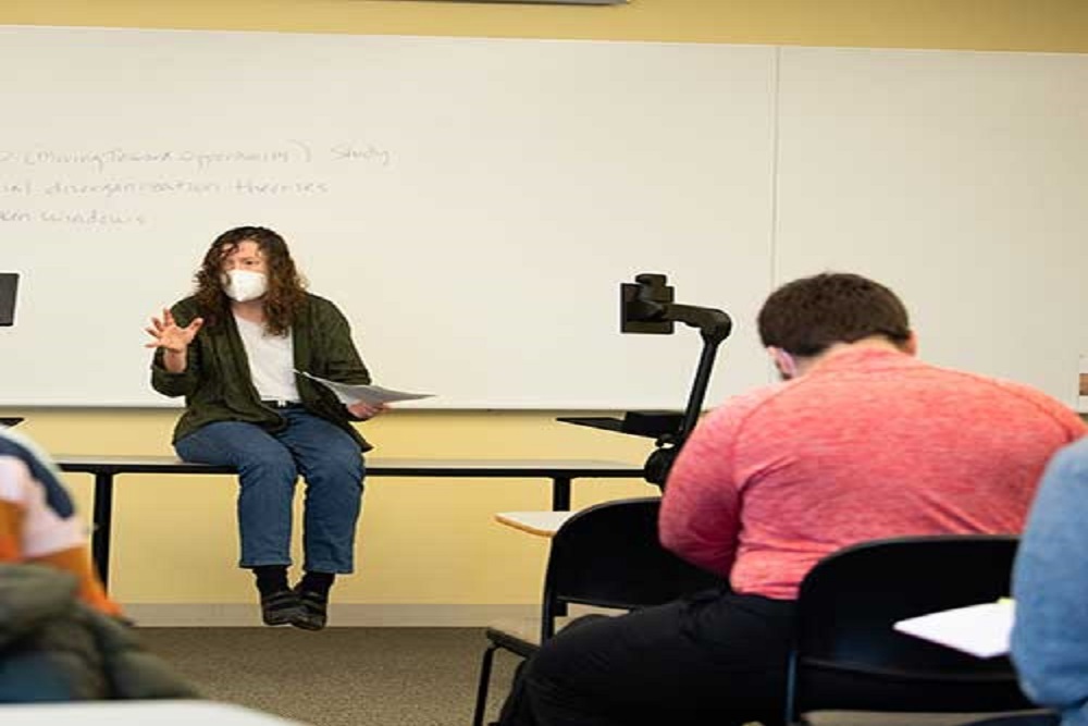 College of Wooster: Sociology course engaging incarcerated students via robots featured