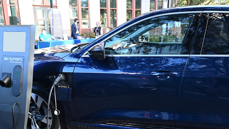 Electric Vehicle Charging Stations Electric Vehicle Charging Stations