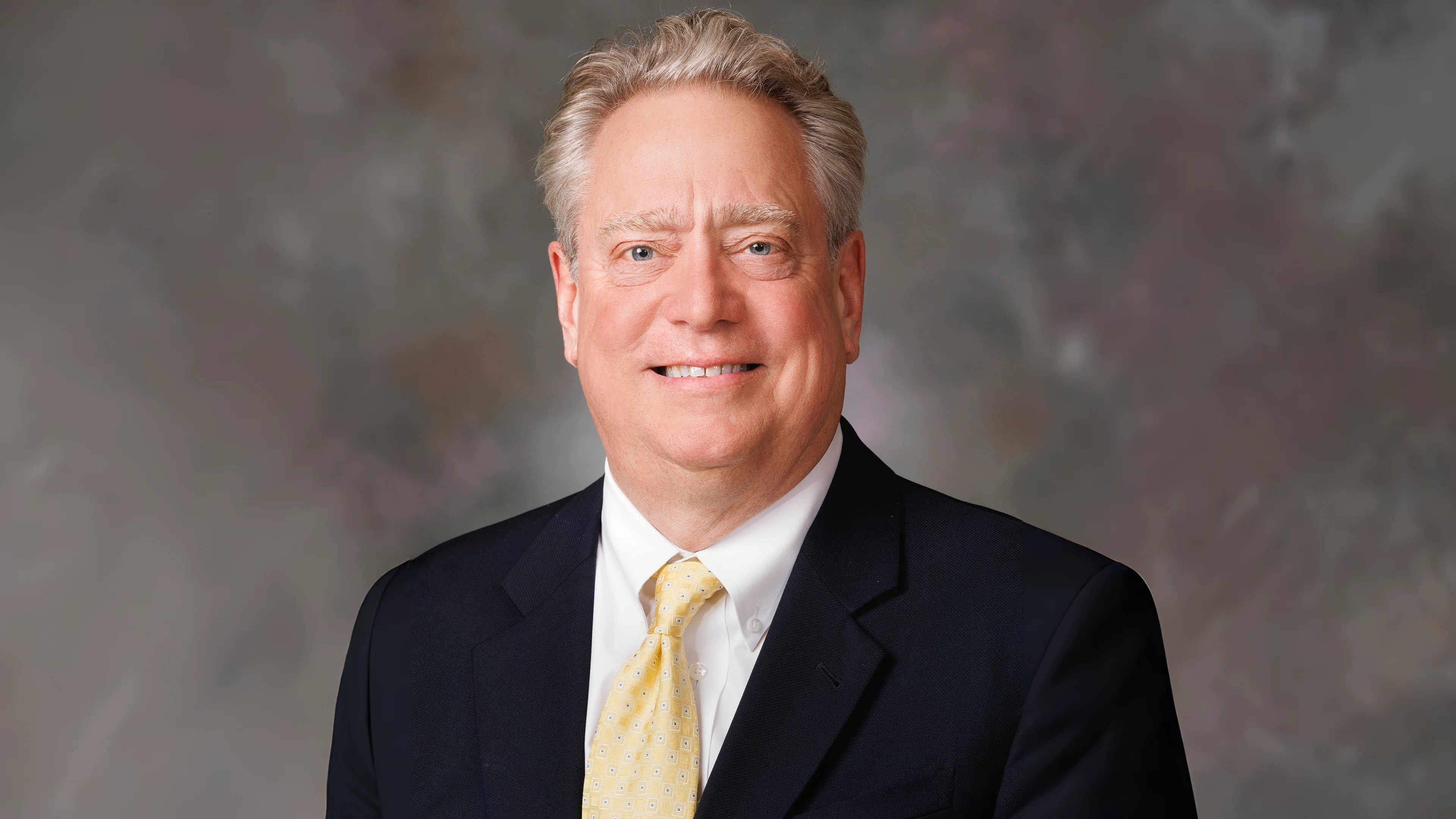 Sen. Robert Dover files bill to require postsecondary participation in Nebraska workforce reporting