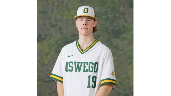 On Saturday, May 17, former Union Endicott High School standout Owen Hoyt collegiate team wins in the NCAA Division III Baseball Championship On Saturday, May 17, former Union Endicott High School standout Owen Hoyt collegiate team wins in the NCAA Division III Baseball Championship