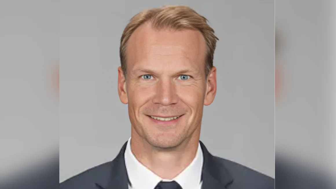 Red Wings extend Jonatan Berggren’s contract for one year