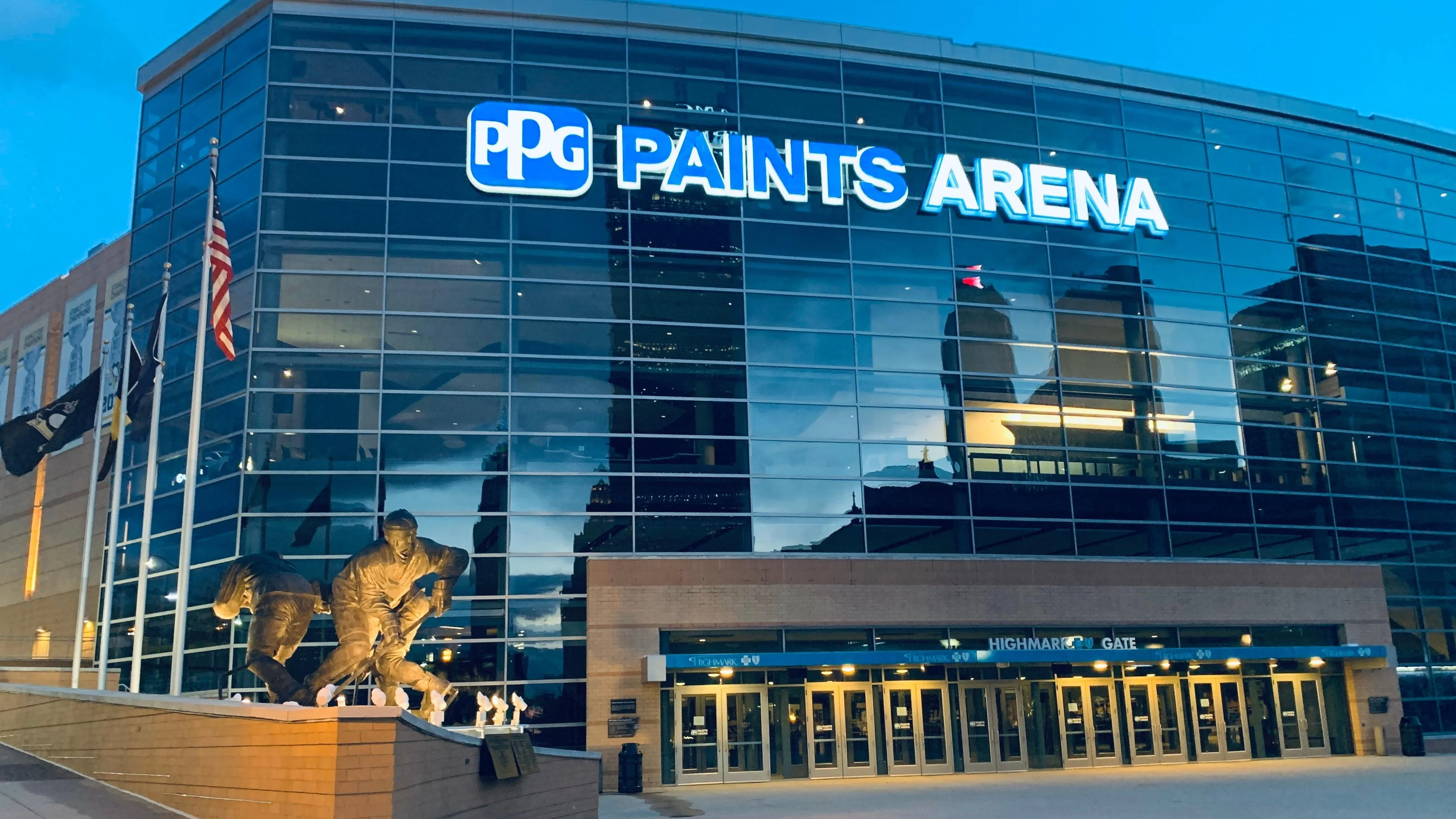 Penguins sign Melvin Fernstrom to entry-level contract