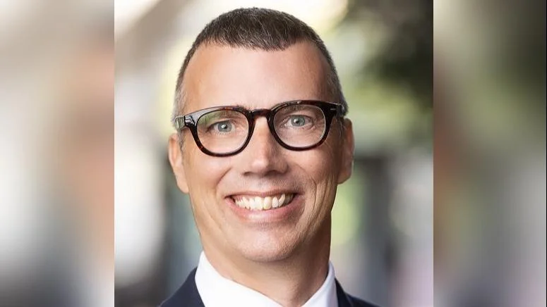 Scott Duimstra Director of Hennepin County Library - Minnetonka