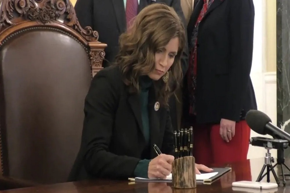 Gov. Noem Signs Water and Infrastructure Bills into Law