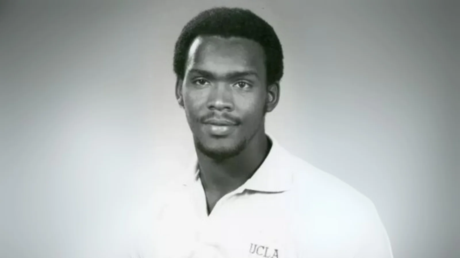 UCLA football legend Luis Sharpe passes away at age 65