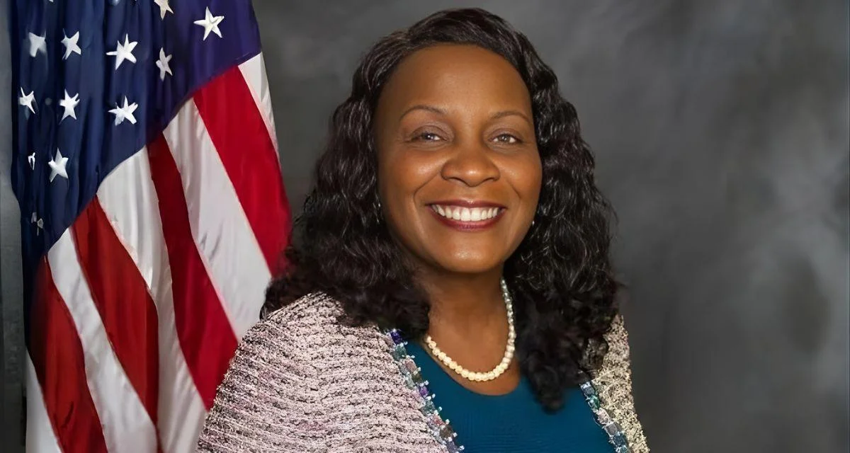 Acquanetta Warren, Mayor Acquanetta Warren, Mayor