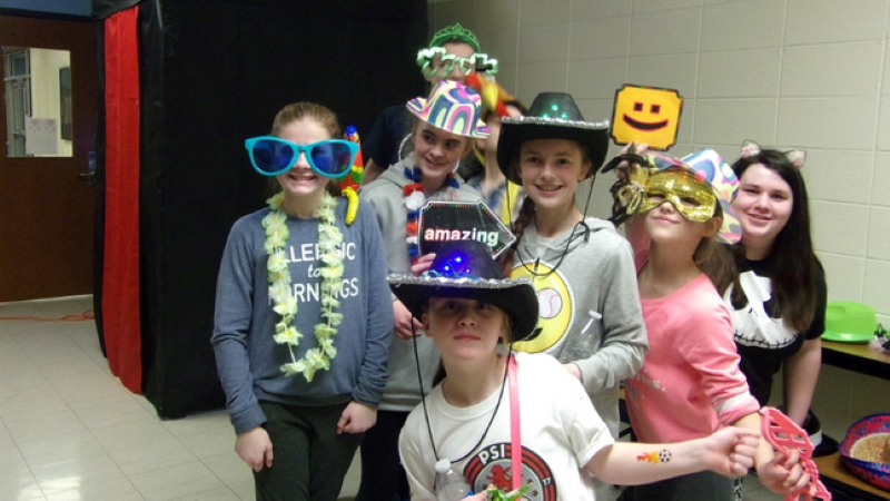 Richmond Community School District recognized outstanding work among its teachers Richmond Community School District recognized outstanding work among its teachers