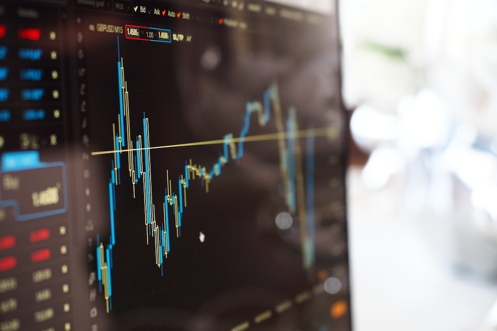SAVANNAH CHATHAM COUNTY PUBLIC SCHOOL SYSTEM: Woodville Tompkins High and Mercer Middle Students Win Big in Stock Market Game