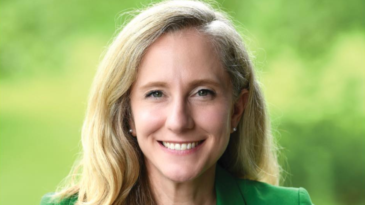 During Summer Travel Season, Spanberger Leads Bipartisan Bill to Ban Airlines from Charging Extra Fees to Seat Families Together During Summer Travel Season, Spanberger Leads Bipartisan Bill to Ban Airlines from Charging Extra Fees to Seat Families Together