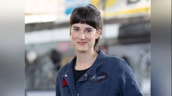 Marie Gluesenkamp Perez discusses agriculture and healthcare issues on social media