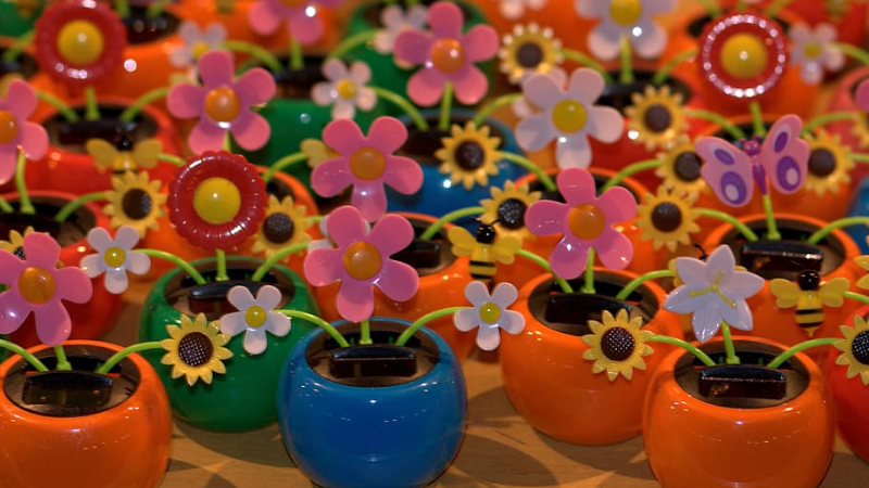 Village of Pinehurst – Government Announces Flower Pot Decorating at the Cannon Park Shelter