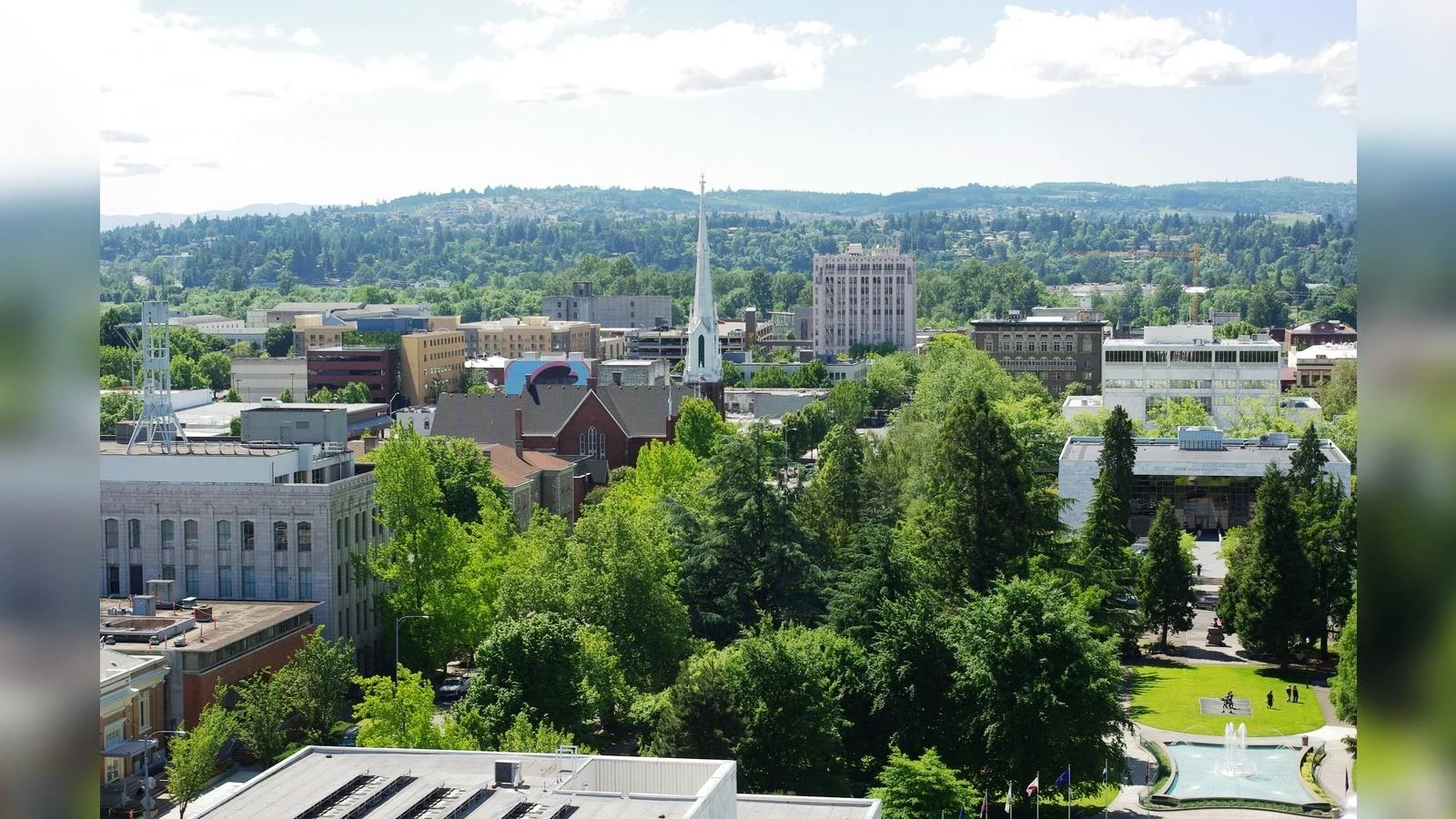 Salem - wikipedia.org