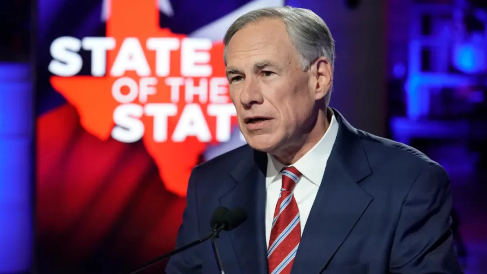 Governor Abbott surveys Texas flood damage with General Nordhaus
