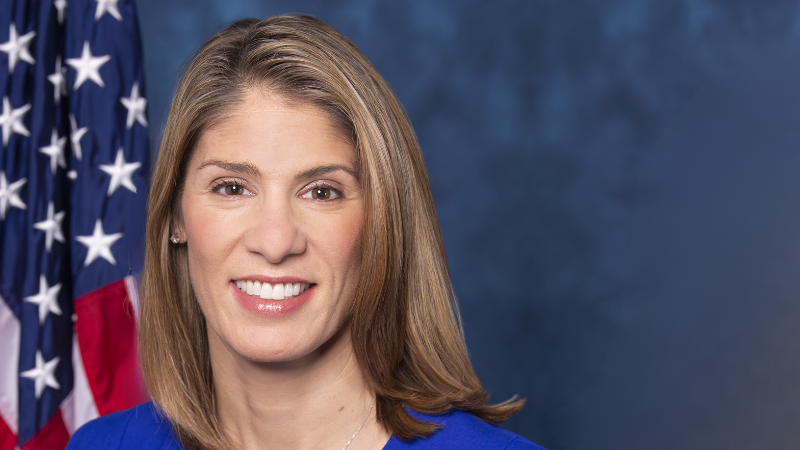 Rep. Trahan votes to count illegal aliens towards seats in Congress