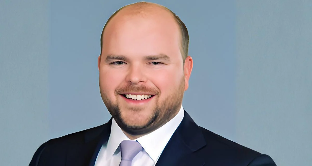 Matthew McCormack, Senior Director at JLL