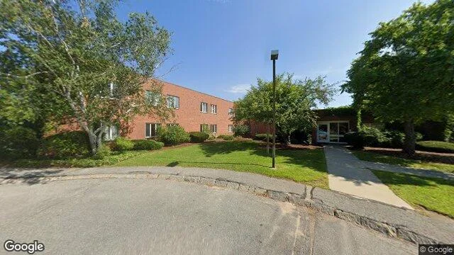 22 Hunt Street, Nashua, NH 03060 22 Hunt Street, Nashua, NH 03060