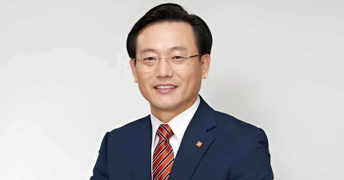 Kim E-Bae Jeju Air CEO