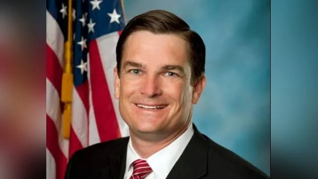 Rep. Austin Scott criticizes Democrats over immigration and government funding votes