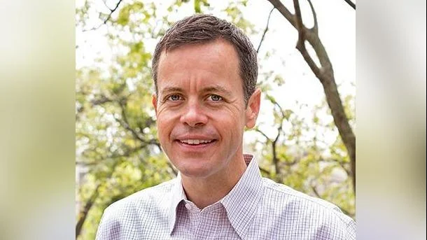 Colin Wallis Chief Executive Officer - Austin Parks Foundation