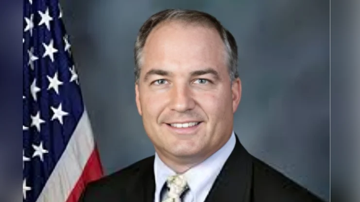 State Rep. Benninghoff announces free license plate replacement events with state police