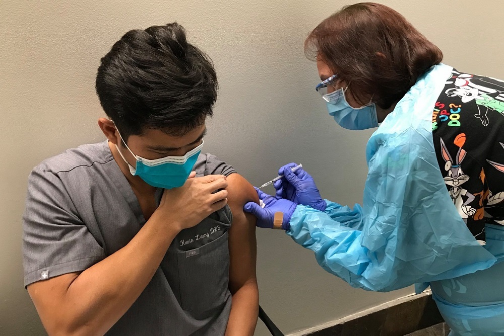 COVID-19 cases on the Big Island declined nearly 8% over the past week.. - Hawaii Department of Health COVID-19 cases on the Big Island declined nearly 8% over the past week.. - Hawaii Department of Health