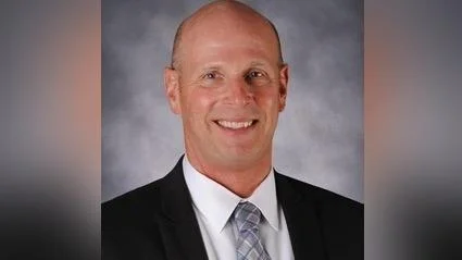 Arrowhead UHS School District Education: 1,950 students were enrolled in schools in 2024-25 school year