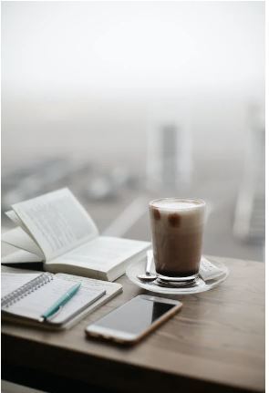 Nicholls to Host Book Signing for Grammy-Winning Artist