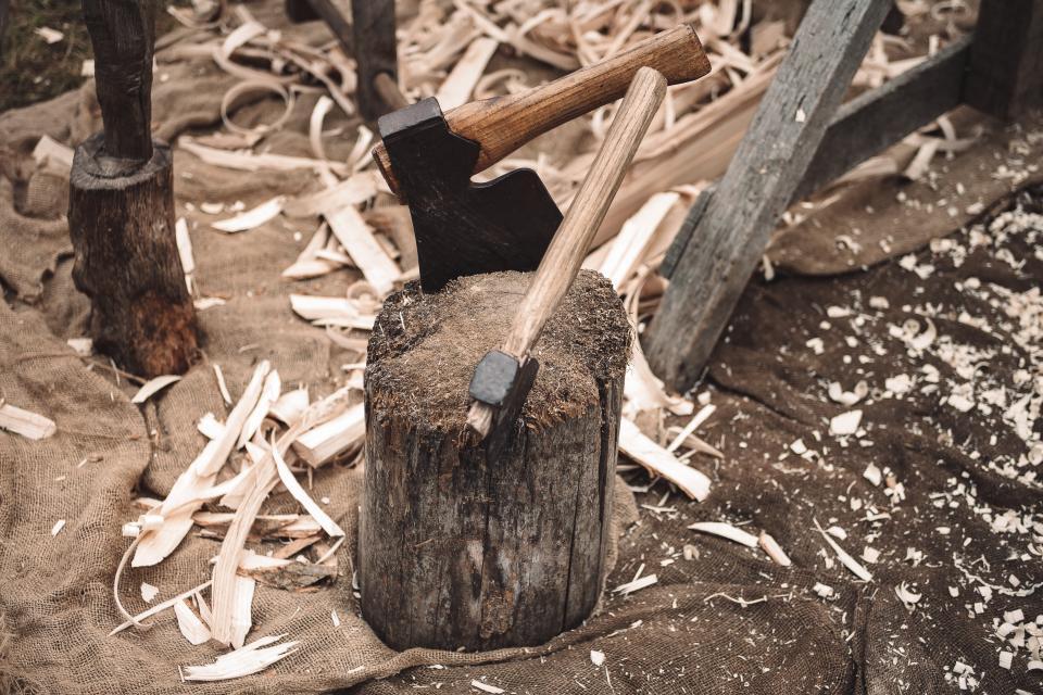 Hatchet Construction