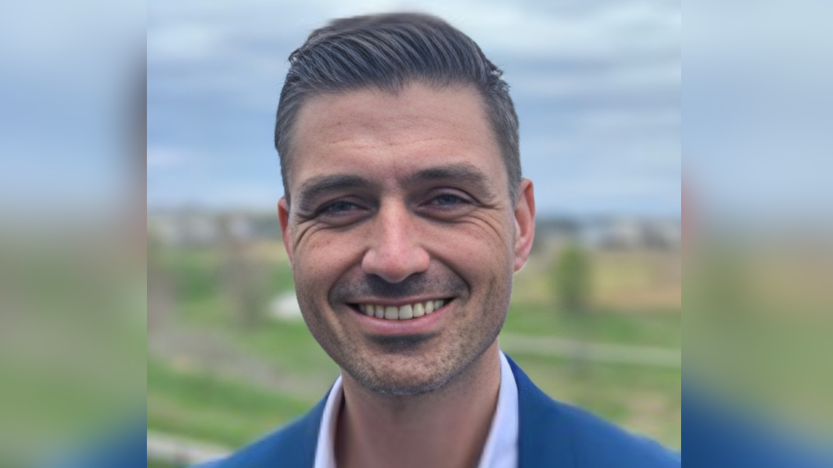 Kent Strang Managing Director