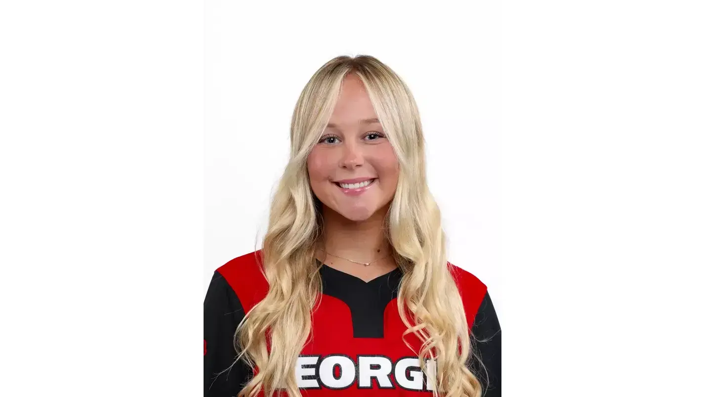 Cedar Park High School standout Mollie Mitchell’s collegiate team loses game in the NCAA Division I Softball Championship on Sunday, May 25