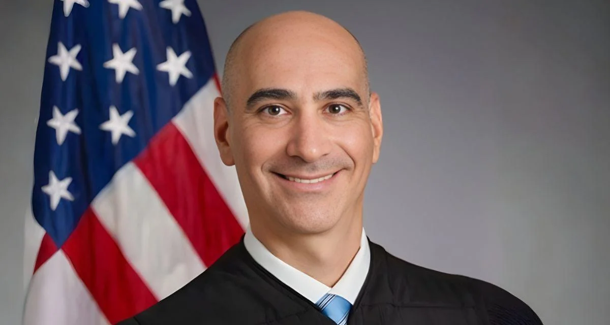Scott M. Grossman, Chief Judge of the U.S. Bankruptcy Court for the Southern District of Florida Scott M. Grossman, Chief Judge of the U.S. Bankruptcy Court for the Southern District of Florida