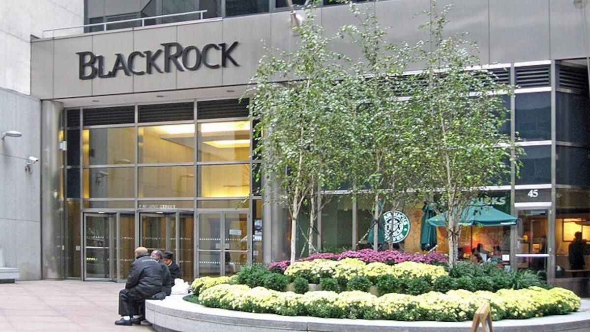 BlackRock blacklisted: Texas comptroller lists companies engaged in ‘doublespeak,’ ‘boycott of energy companies’ BlackRock blacklisted: Texas comptroller lists companies engaged in ‘doublespeak,’ ‘boycott of energy companies’