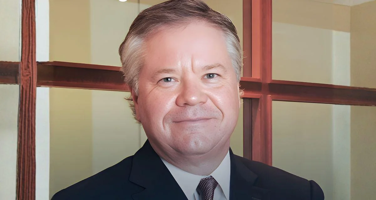 John Goff, CEO at Crescent Real Estate John Goff, CEO at Crescent Real Estate