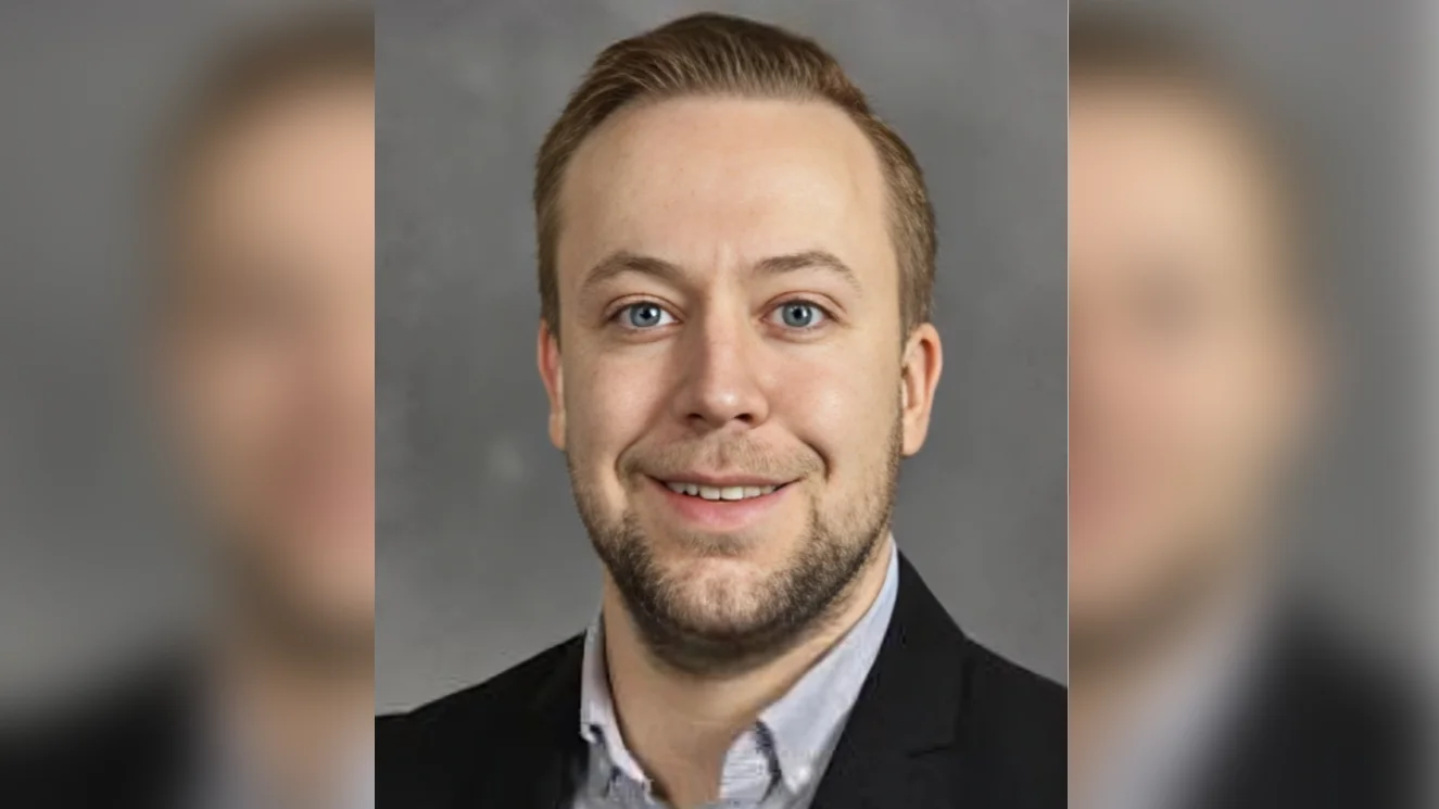 Jason Trout Diving Coach