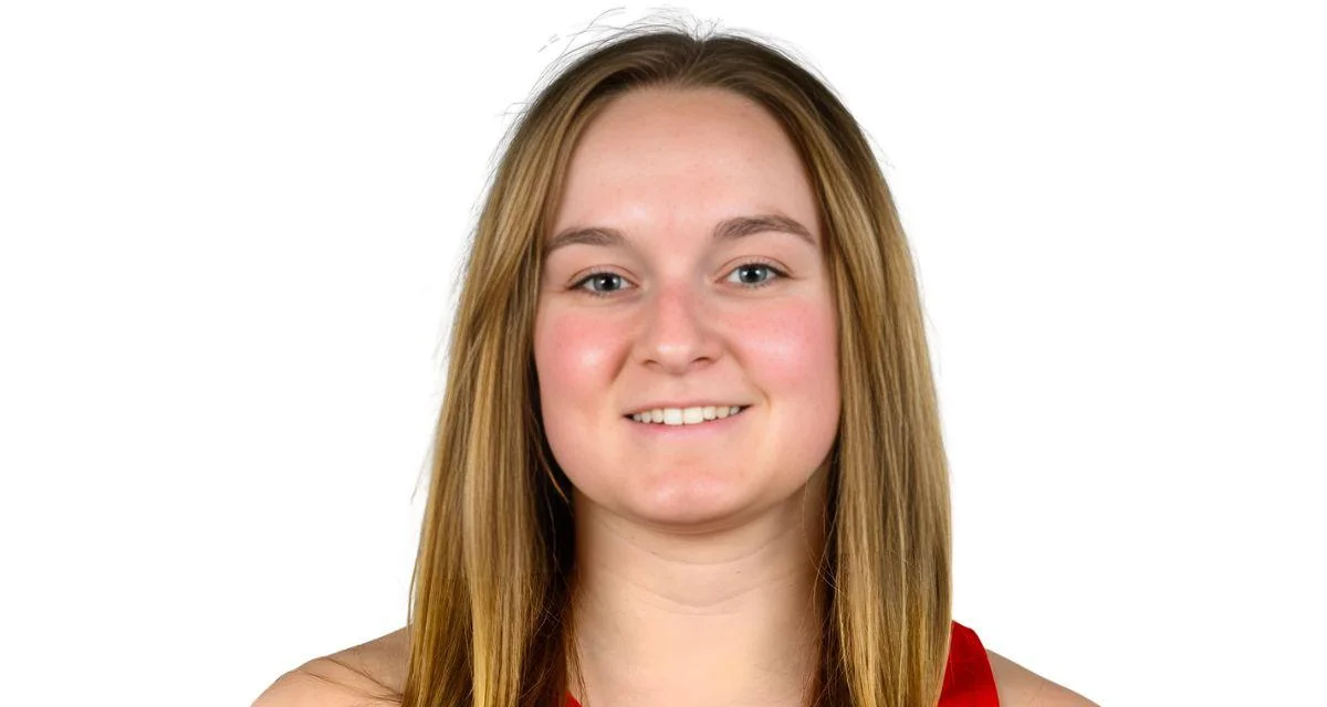Kayla Pelletier, Women's Track and Field at University of Hartford