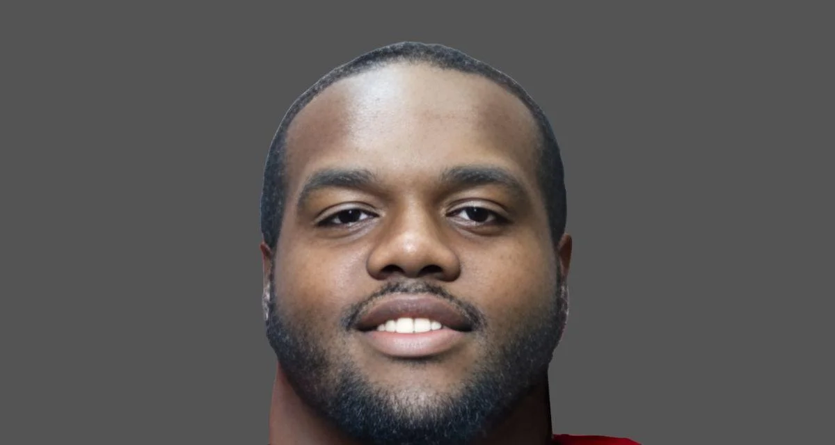 Arkansas Razorbacks sign Antonio Sandel-Bascomb to bolster defensive line