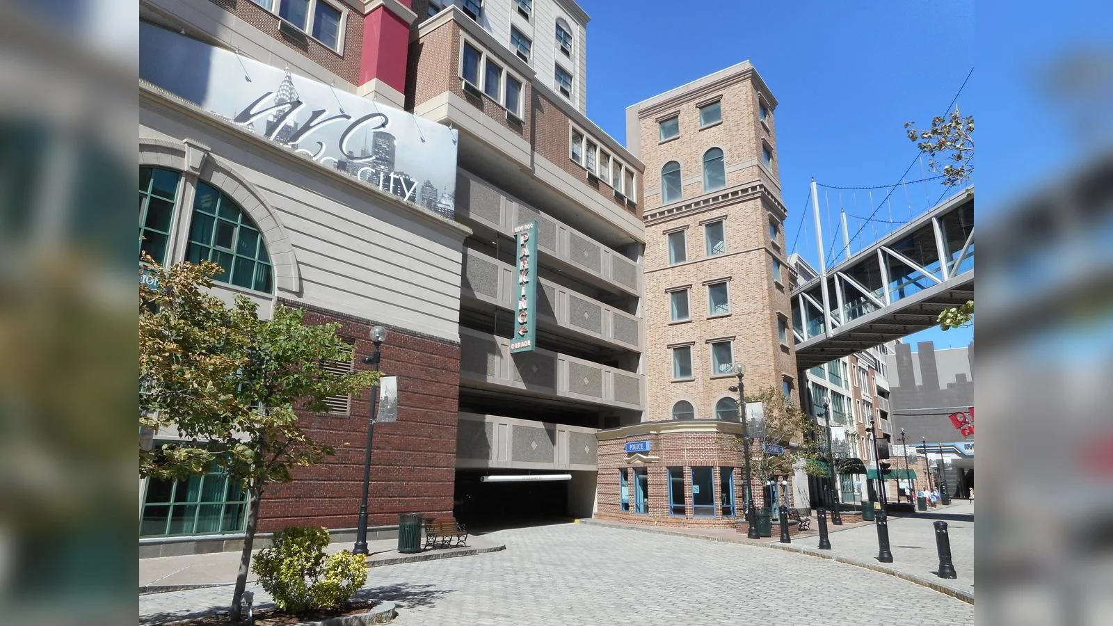 New Rochelle - wikipedia.org