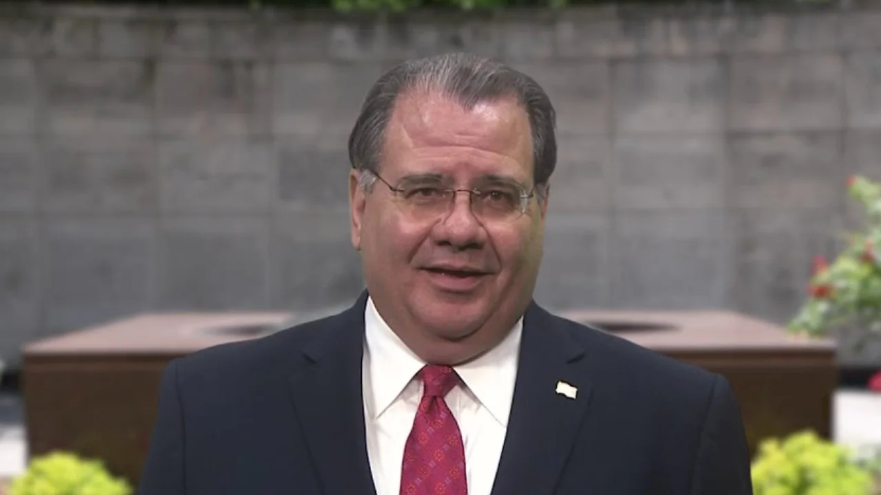 Ohio Senate approves legislation to extend work hours for minors Ohio Senate approves legislation to extend work hours for minors