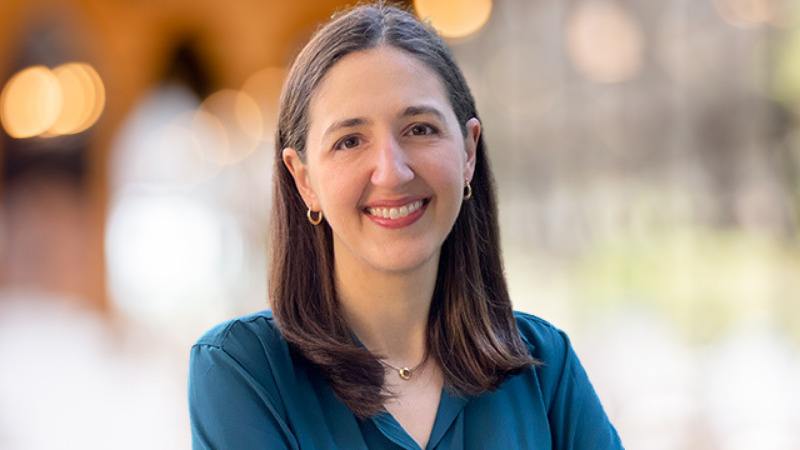 UNF associate professor receives the 2022 Steinway and Sons Top Teacher Award