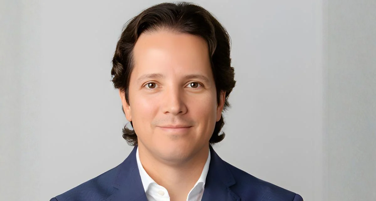 Alejandro Velez, CEO and Managing Partner at Midtown Capital Partners