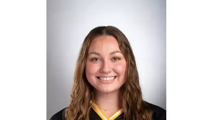 Seymour Community High School standout Sophie Wery’s collegiate team wins game in the NCAA Division III Softball Championship on Friday, May 16