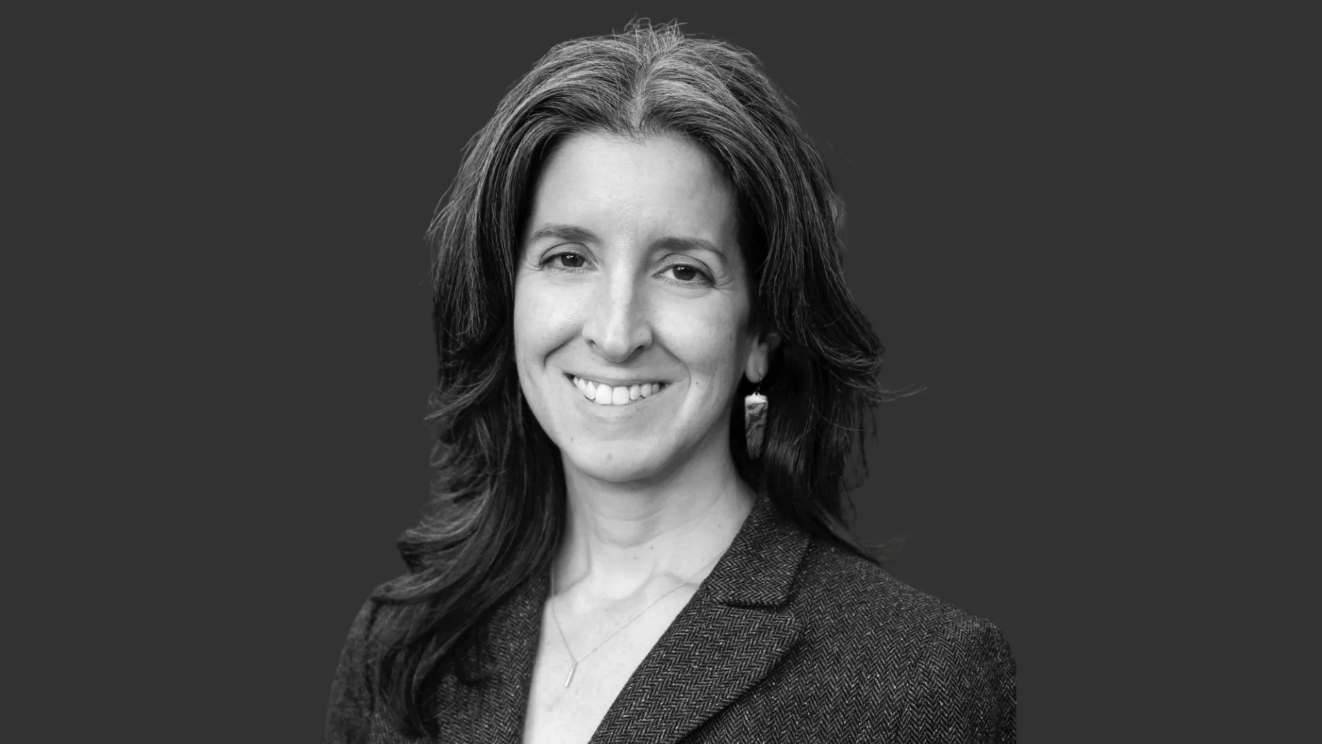 Elena Conis, interim dean at UC Berkeley Journalism. Elena Conis, interim dean at UC Berkeley Journalism.