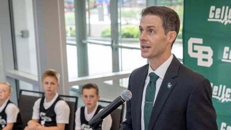 ‘Can’t wait to coach these two!’: UW Green Bay successfully recruits exciting new players